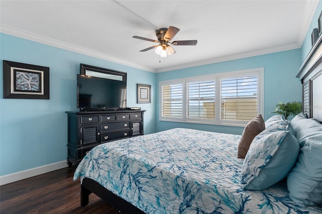 bedroom featuring ceiling fan, dark hardwood / wood-style floors, and ornamental molding