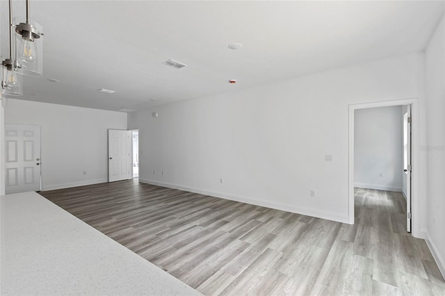 16941 SW 30th Avenue Rd SW, Ocala, FL 34473 - interior space featuring light wood-style floors, baseboards, and visible vents