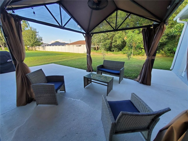 view of patio / terrace featuring an outdoor hangout area