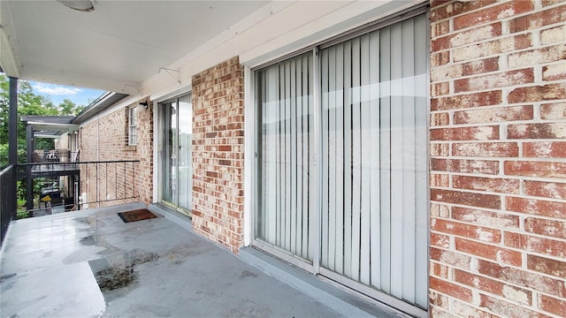 balcony featuring a porch