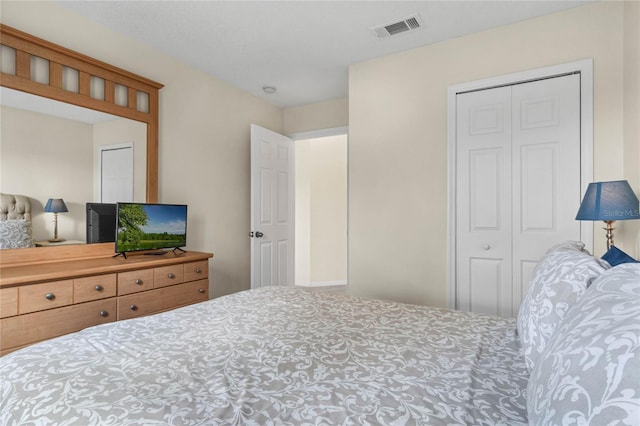 bedroom featuring a closet