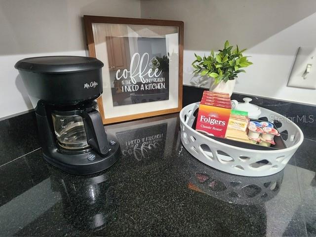 interior details featuring backsplash