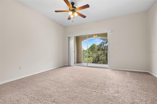 unfurnished room featuring carpet floors and ceiling fan