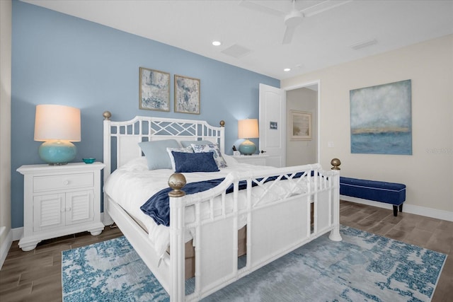 bedroom featuring ceiling fan