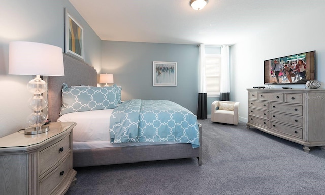 bedroom featuring carpet floors