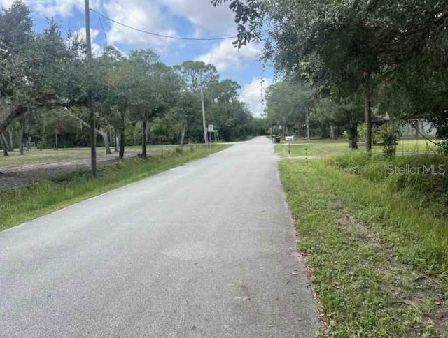 Listing photo 3 for Bahama St, Lake Wales FL 33898