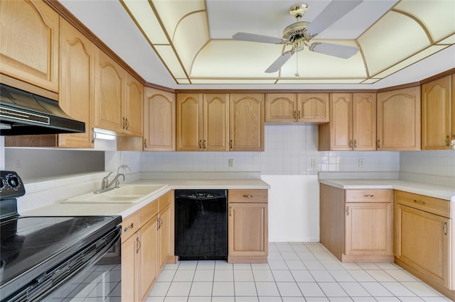 kitchen with range hood, sink, black appliances, ceiling fan, and tasteful backsplash