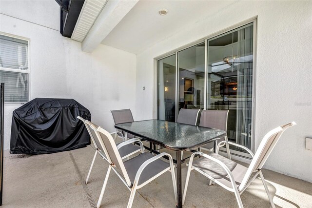 4782 Kings Castle Cir, Kissimmee, FL 34746 - view of patio featuring outdoor dining space