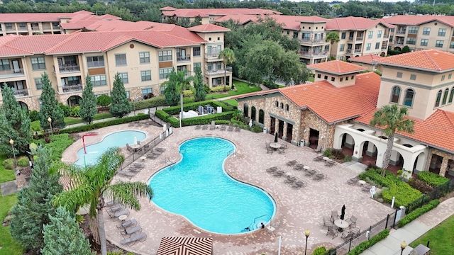 909 Charo Pkwy Unit 1021, Davenport, FL 33897 - view of community pool