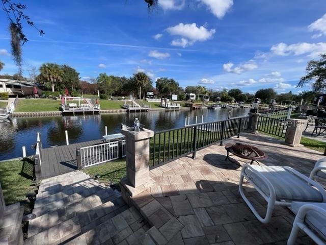 Listing photo 3 for 436 Waterway Dr, River Ranch FL 33867