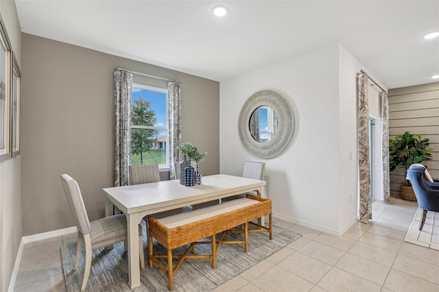 dining room with light tile patterned floors