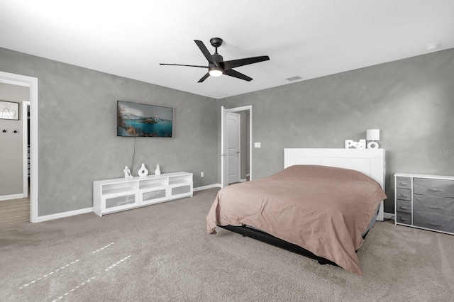 bedroom with carpet flooring and ceiling fan