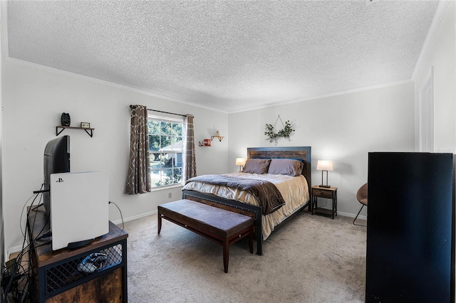 bedroom featuring carpet flooring, crown molding, and a textured ceiling