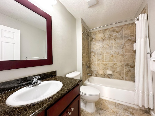 14501 Grove Resort Ave Unit 1507, Winter Garden, FL 34787 - full bathroom with shower / tub combo, vanity, and a textured ceiling