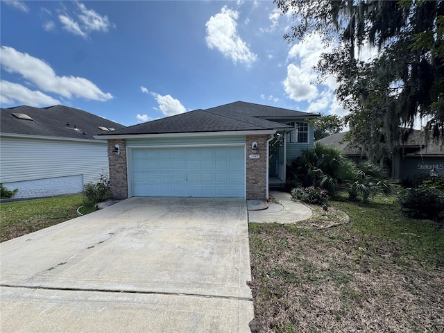 view of front facade with a garage