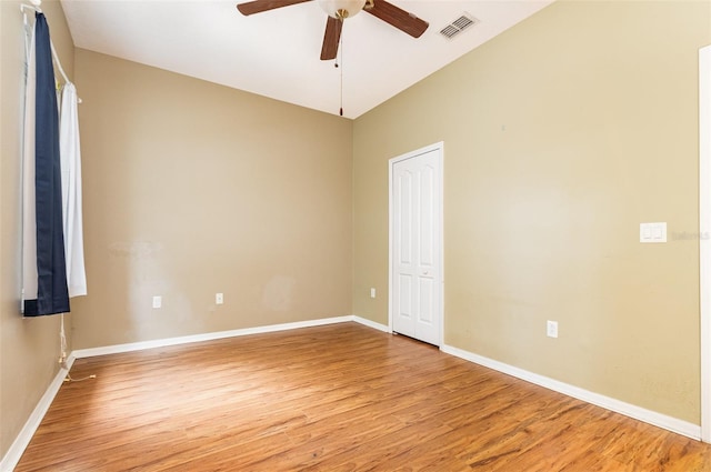 unfurnished bedroom featuring ceiling fan and light wood-type flooring