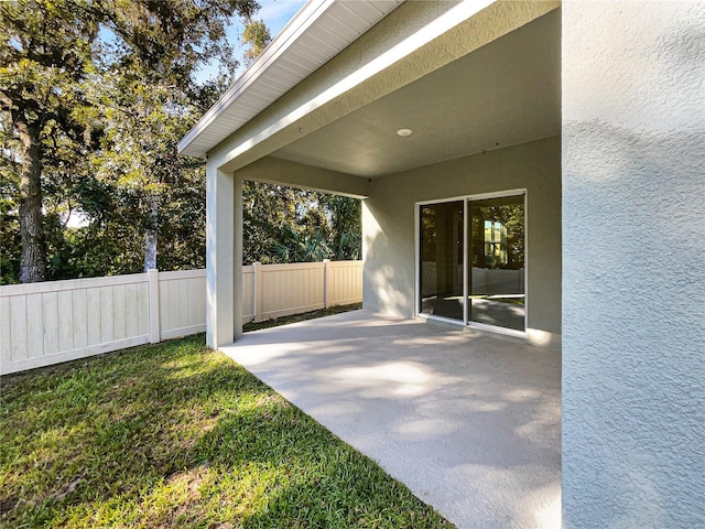 309 Gina Ln, Davenport, FL 33837 - view of patio featuring fence