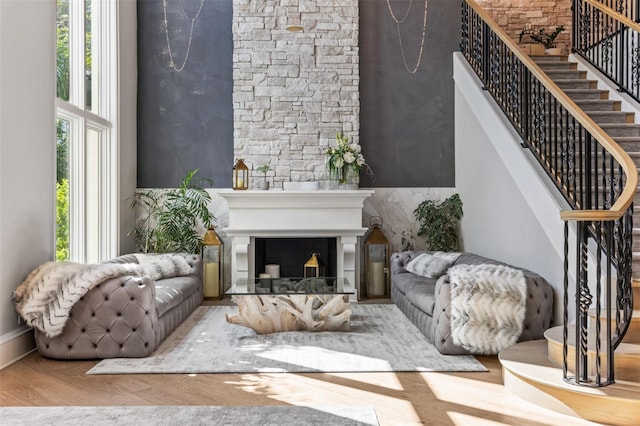 sitting room featuring light wood-type flooring