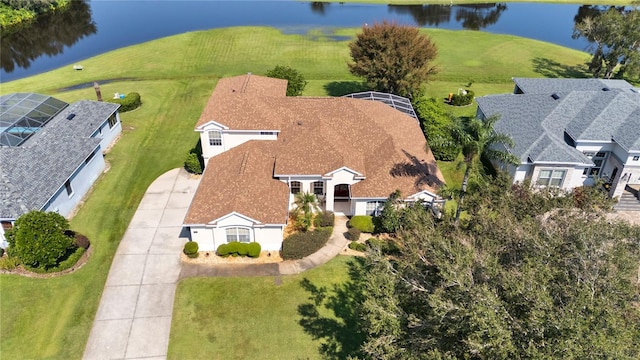 bird's eye view with a water view