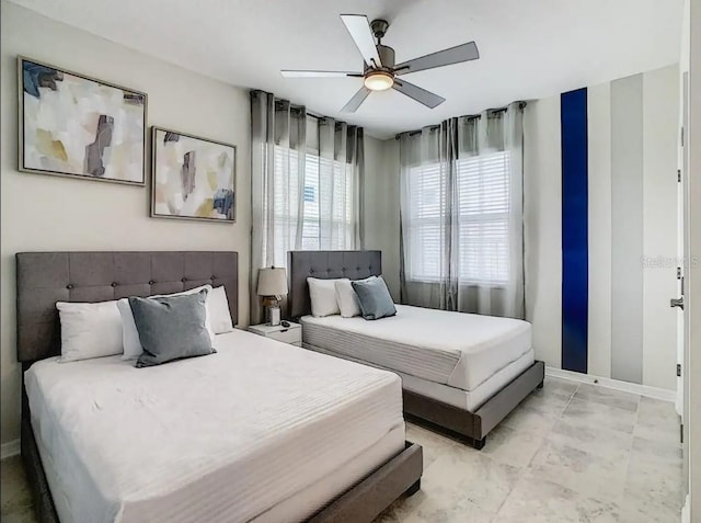 bedroom with ceiling fan