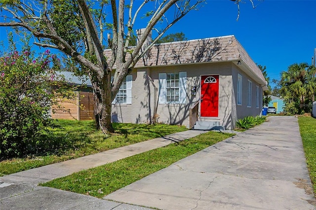 view of front of house