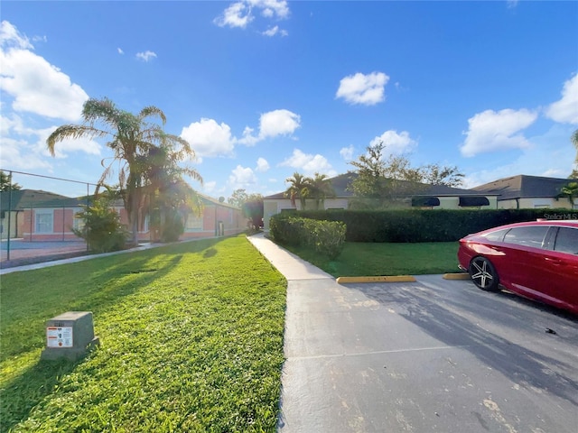 exterior space featuring a front yard