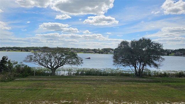 Listing photo 3 for 4359 Juliana Lake Dr, Auburndale FL 33823