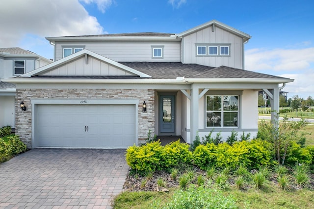10411 Park Estate Ave, Orlando, FL 32836 - view of front facade featuring a garage