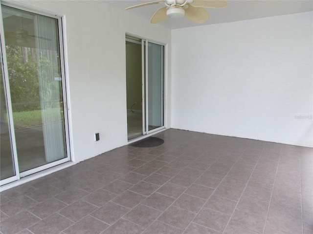 view of patio / terrace with ceiling fan