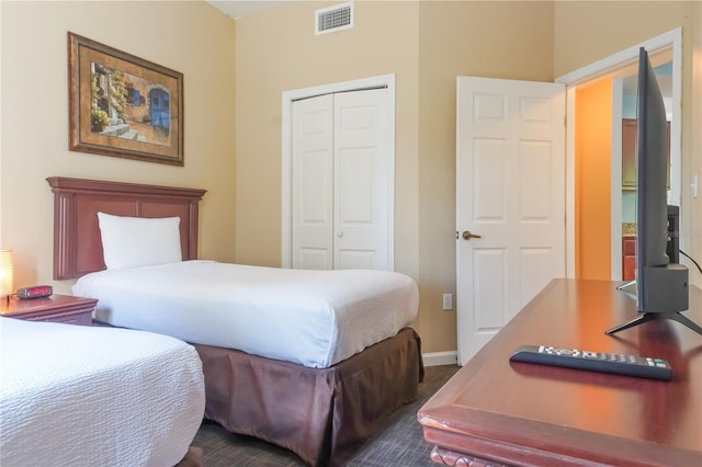 bedroom with a closet