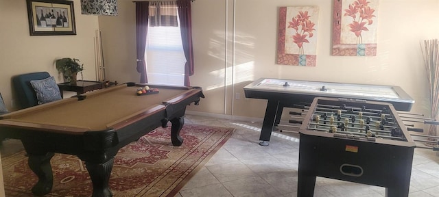 115 Canna Dr, Davenport, FL 33897 - rec room with tile patterned floors and billiards