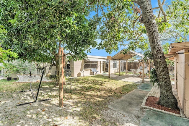 view of yard featuring a patio area