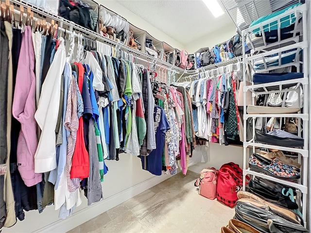 view of spacious closet