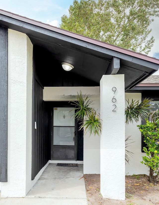 view of doorway to property