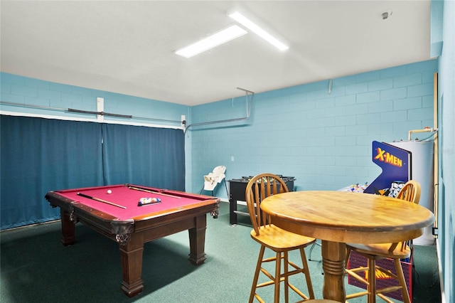 rec room with billiards