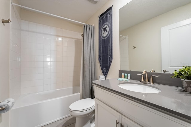 full bathroom with toilet, vanity, and shower / bathtub combination with curtain