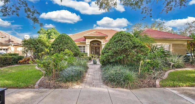 view of mediterranean / spanish-style home