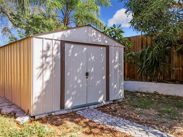 view of outbuilding