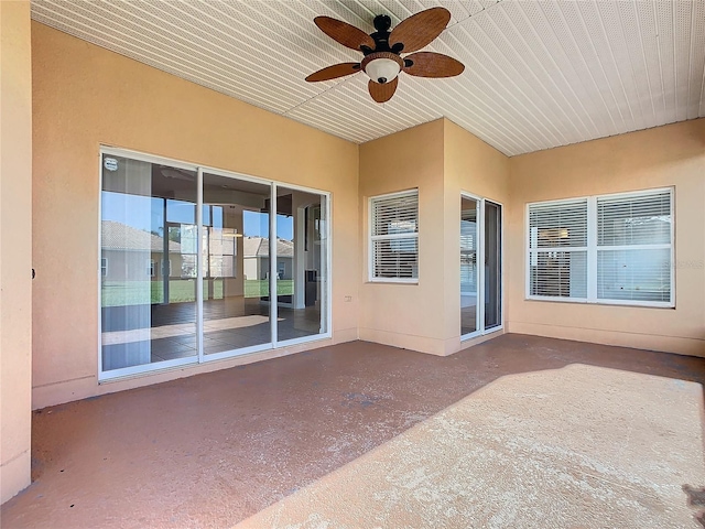 view of patio with ceiling fan