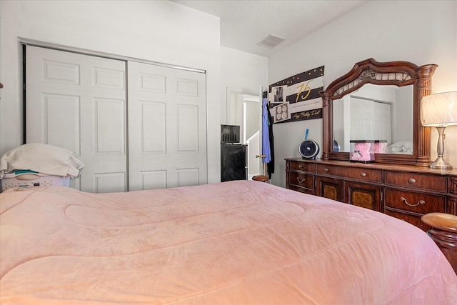 bedroom with a closet