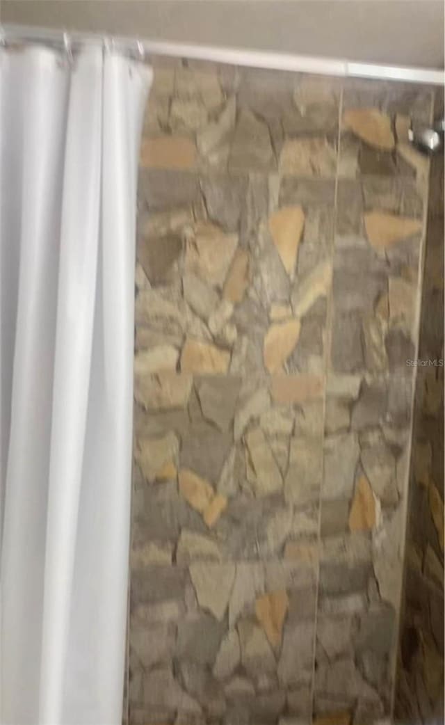1801 Daniels St, Kissimmee, FL 34746 - detailed view of a tile shower