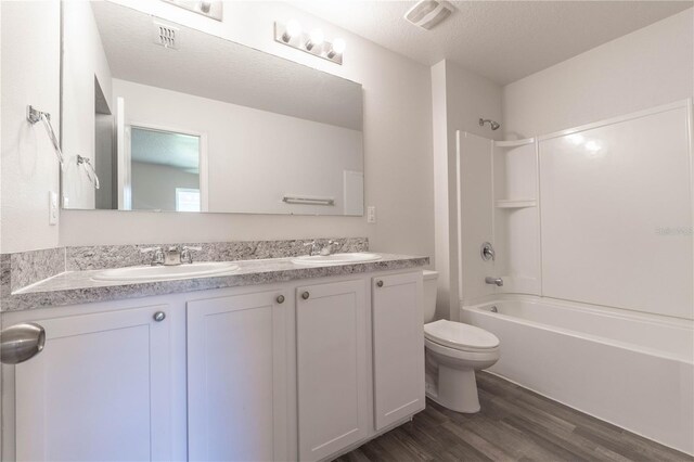 231 Begonia Ln, Kissimmee, FL 34759 - photo 14