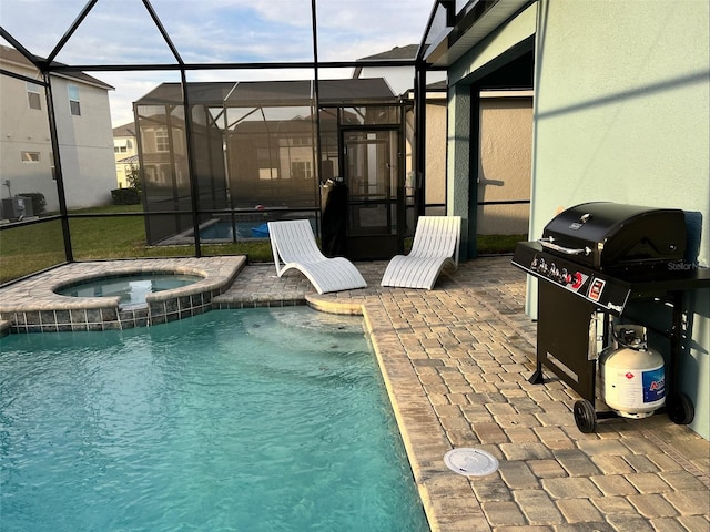 view of swimming pool featuring a patio, a lanai, central AC unit, an in ground hot tub, and a grill