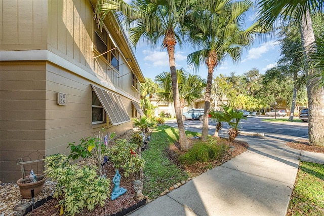 120 Hibiscus Woods Ct Unit 8D, Deltona, FL 32725 - photo 4