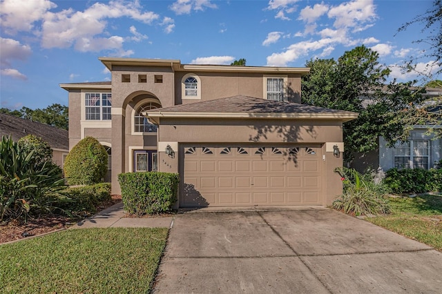 view of front of house featuring a front yard