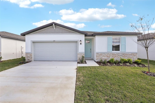 view of front of property featuring a front lawn and a garage