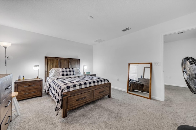 1093 Berry Ln, Davenport, FL 33837 - bedroom featuring light carpet and baseboards