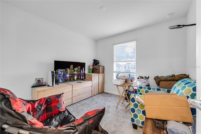 1093 Berry Ln, Davenport, FL 33837 - living area with light carpet and baseboards