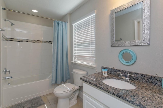 5295 Wildwood Way, Davenport, FL 33837 - bathroom with toilet, shower / bath combo with shower curtain, vanity, tile patterned floors, and recessed lighting