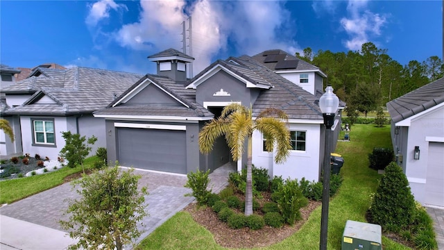 view of front of property with a front lawn